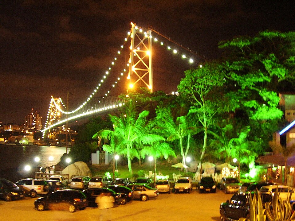 Ponte Hercílio Luz.jpg