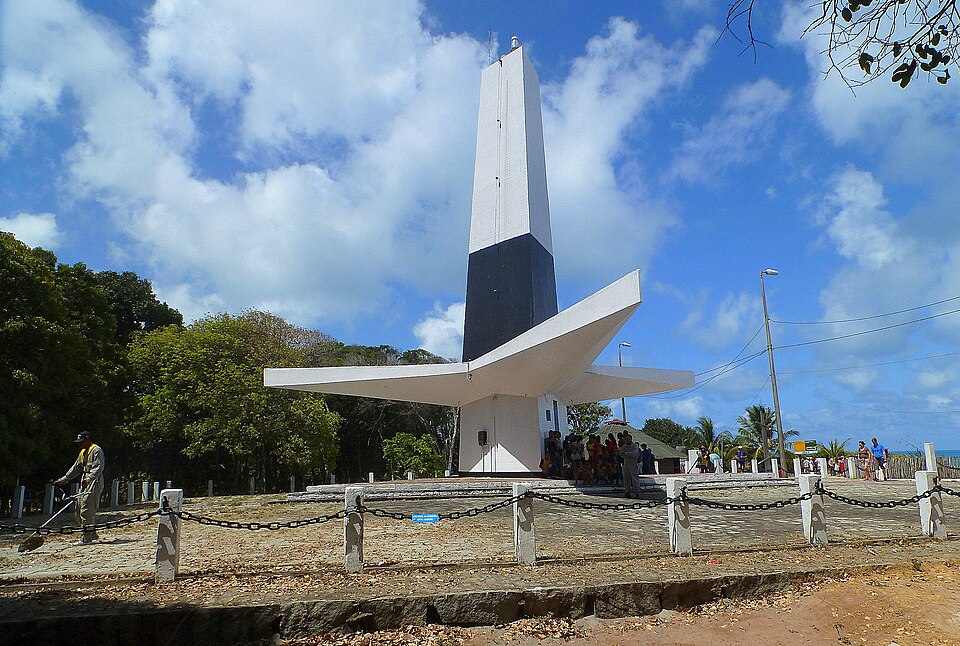 Farol do Cabo Branco - panoramio.jpg