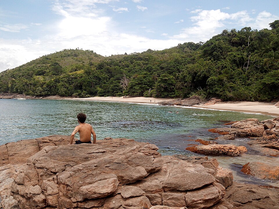 Brasil Ubatuba beaches.jpg